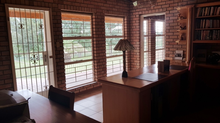 5 Bedroom Property for Sale in Sasolburg Rural Free State